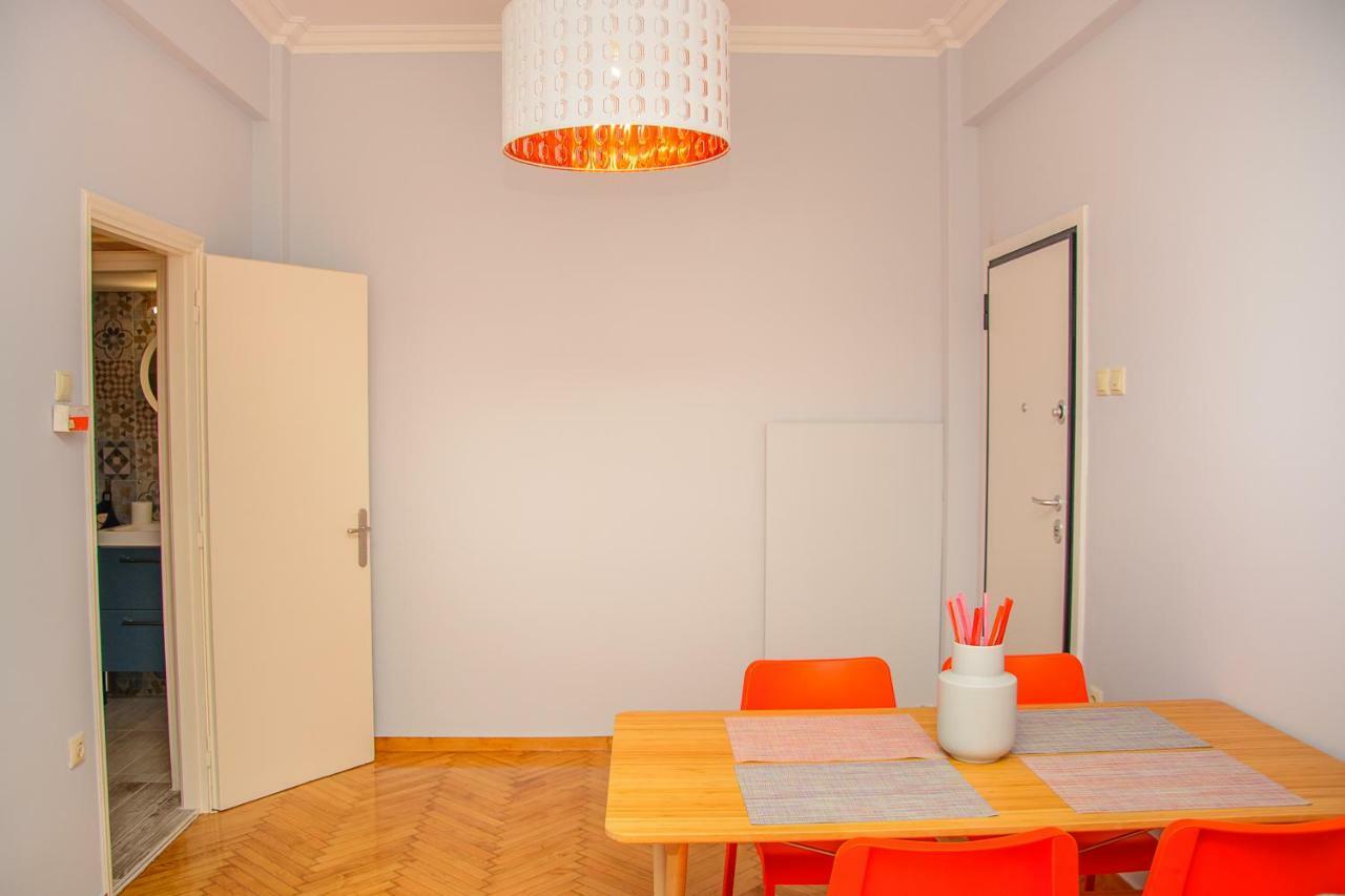 Fully Renovated And Relaxing Apartment Atene Esterno foto